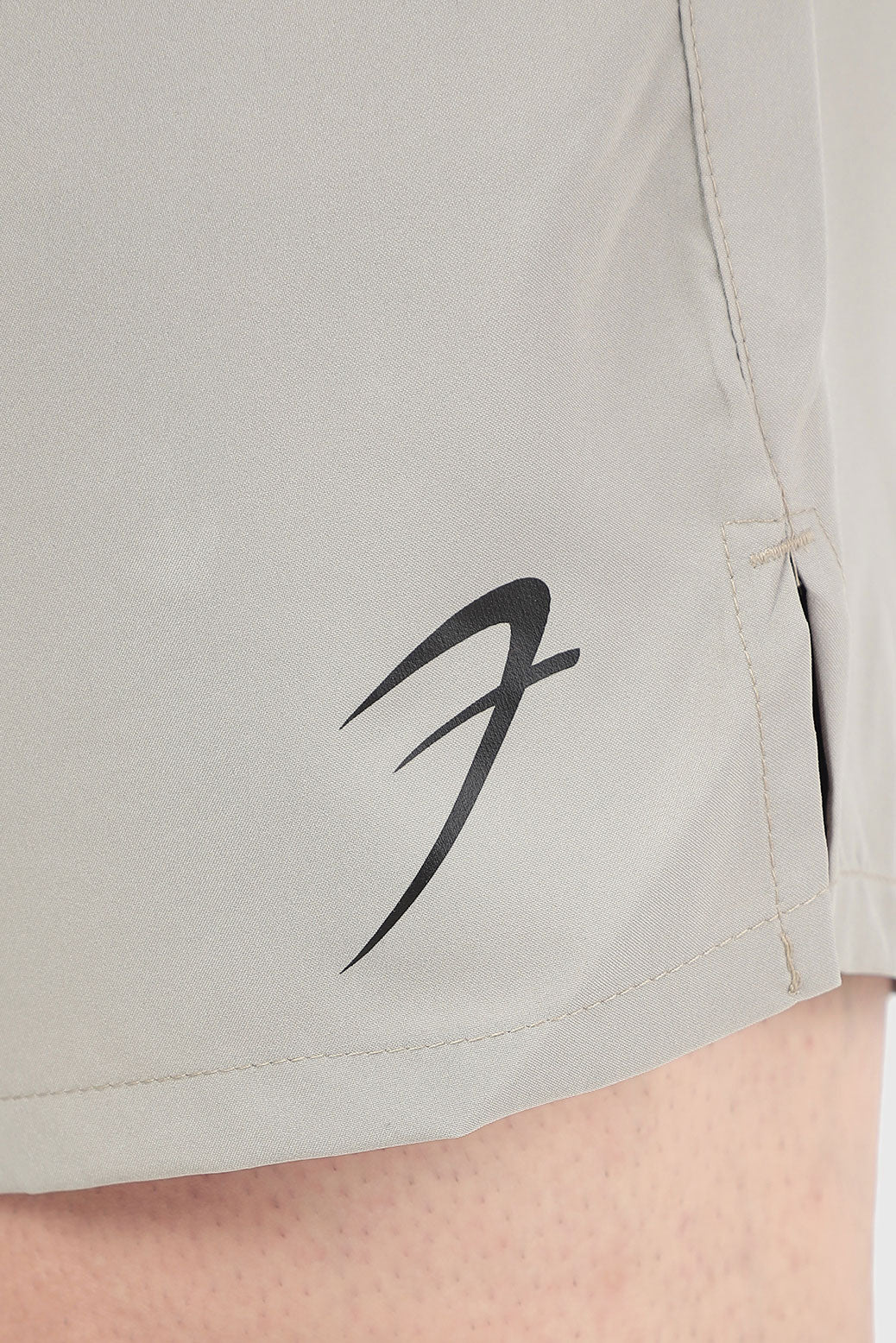 2 in 1 Compression Shorts Beige - Image 4