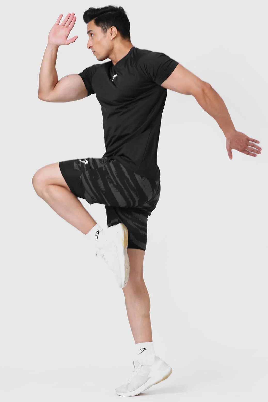 2 in 1 Printed Compression Shorts Olive - Image 2