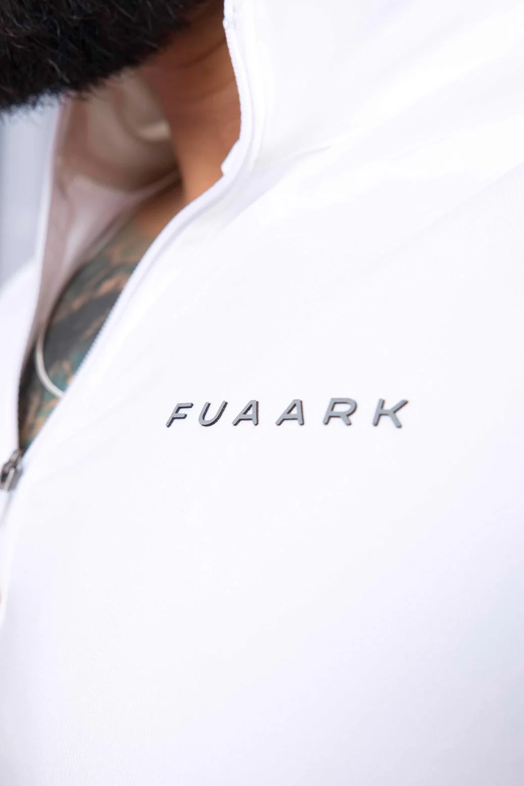 Axis Pullover White - Image 3