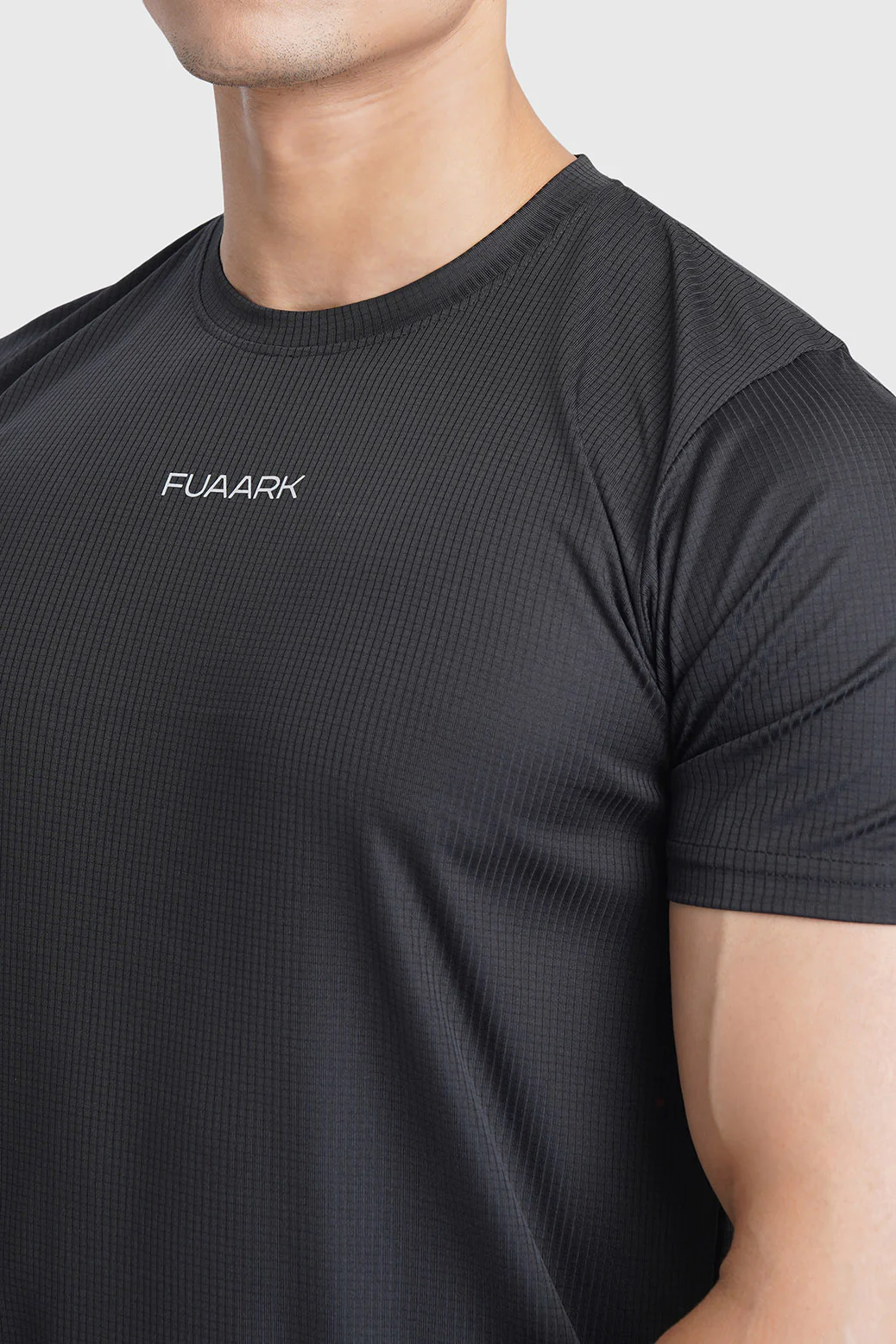 Checks Running T-shirt Black - Image 5