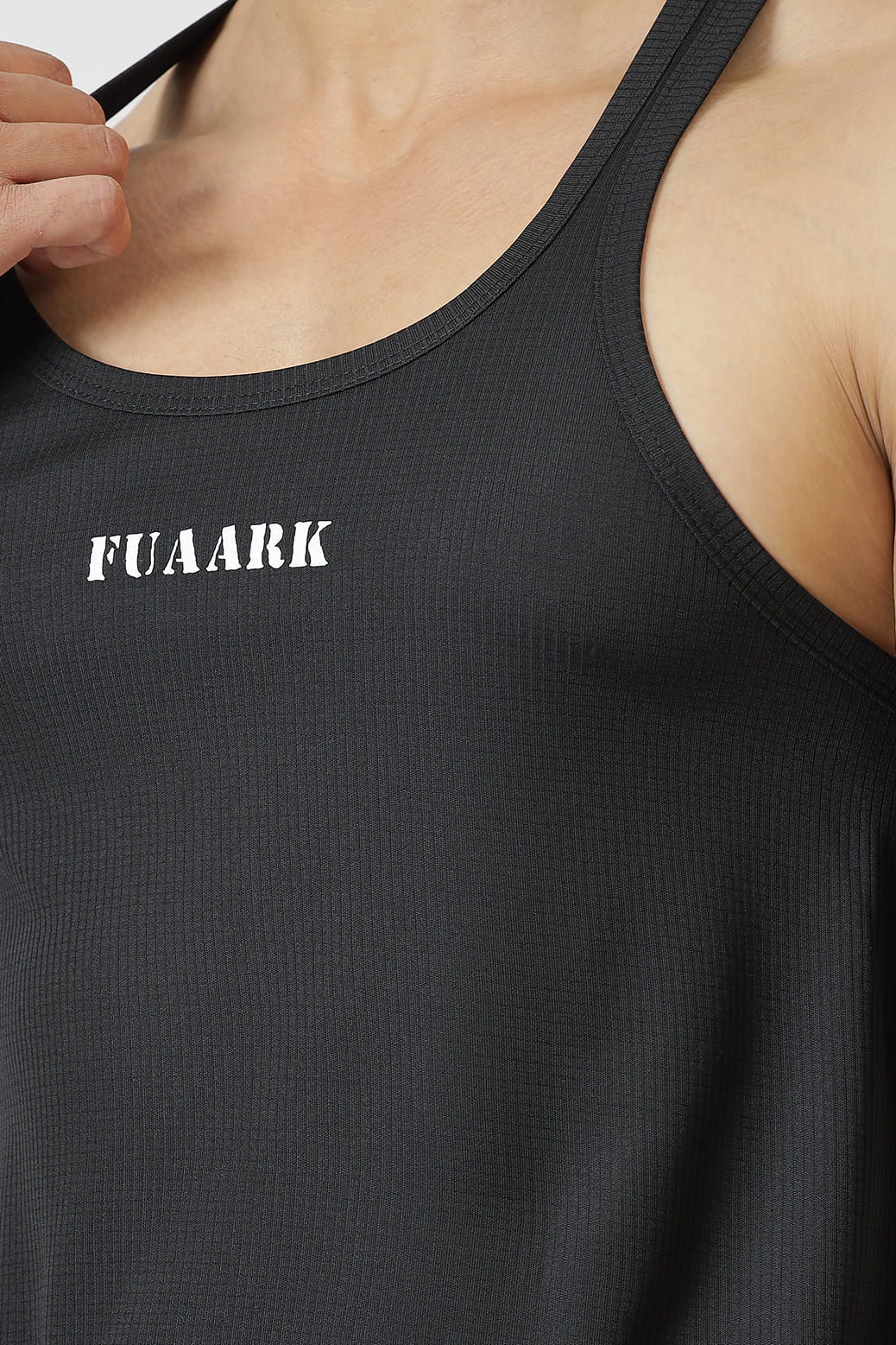 Checks Stringer Black - Image 4