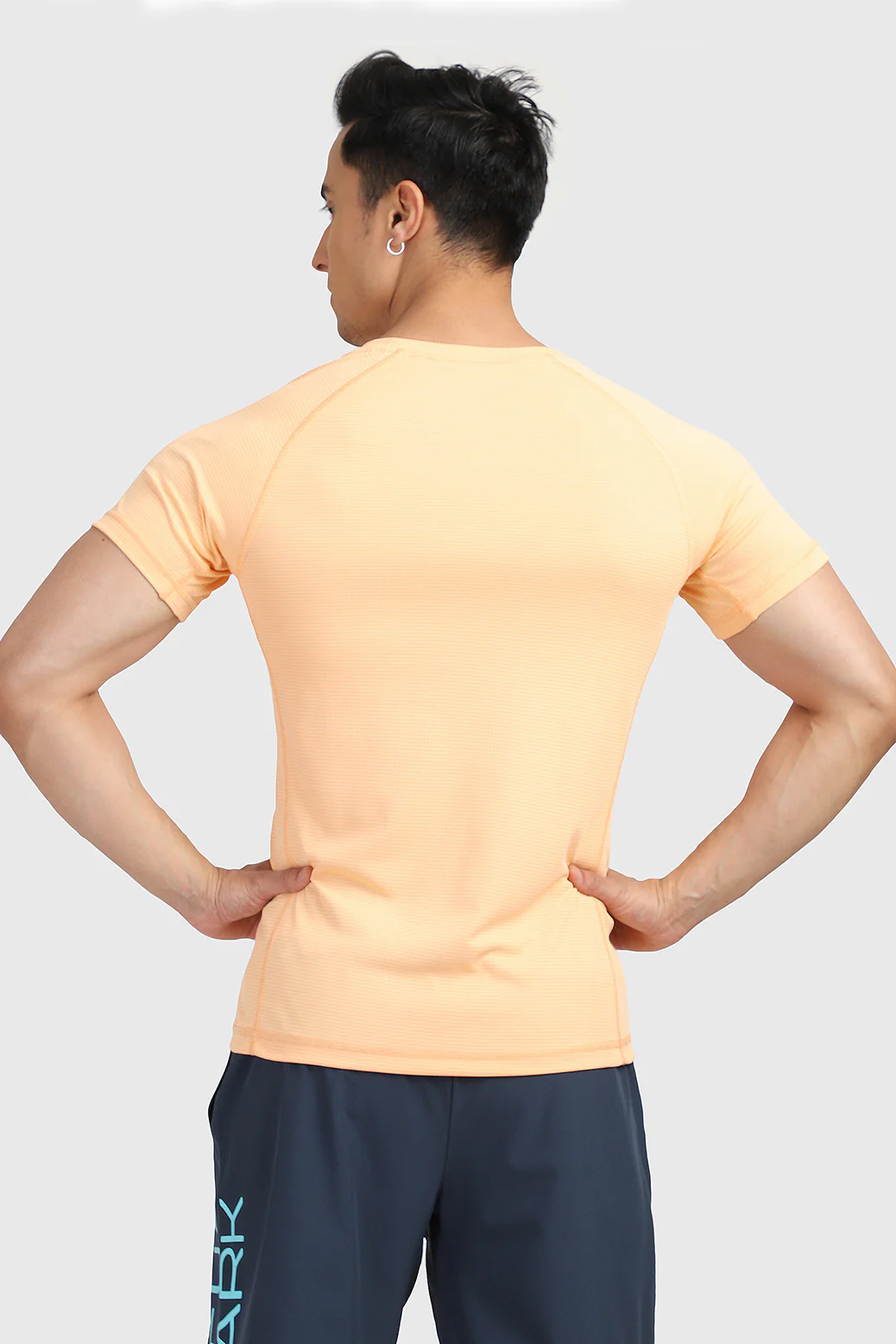 Checks T-shirt Peach - Image 6
