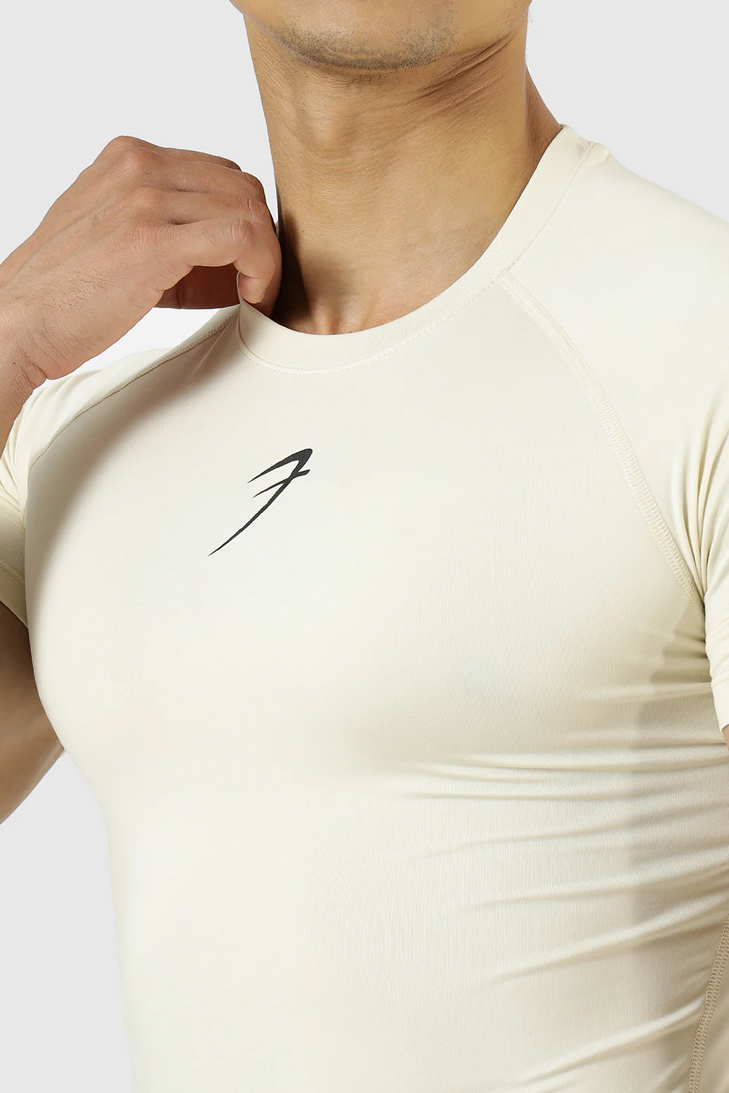 Compression T-shirt Beige - Image 3