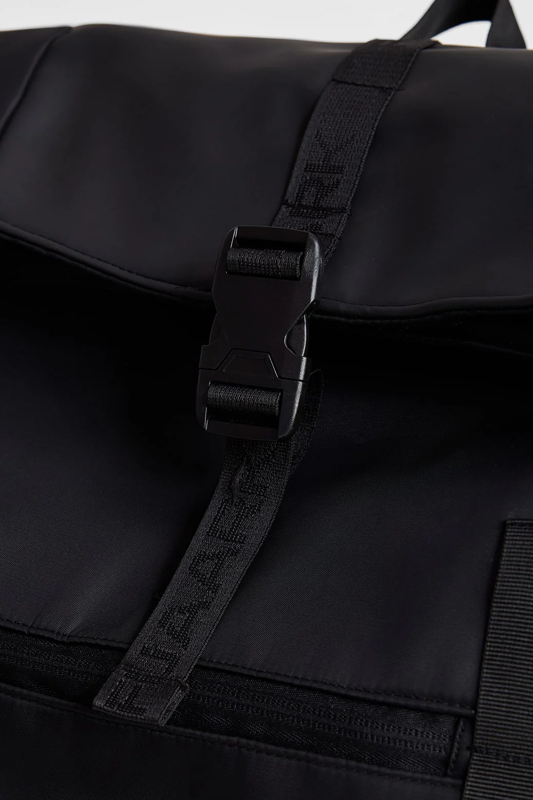 Core Backpack Bag Black - Image 4