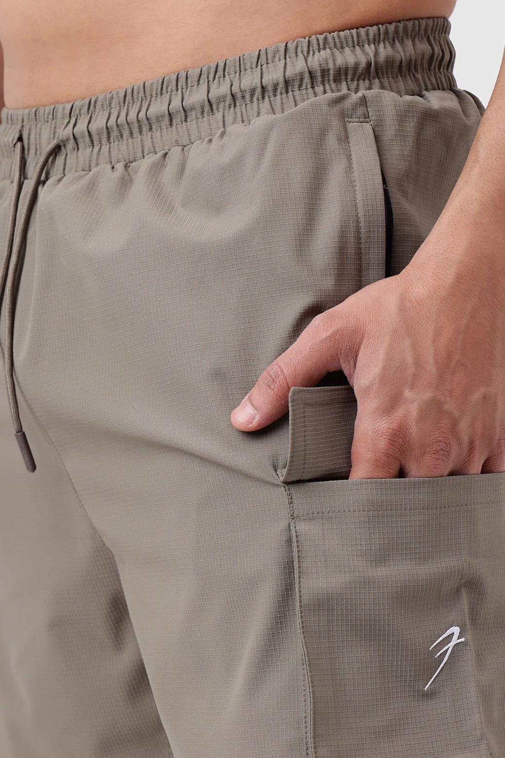 Delta Cargo Shorts Brown - Image 4