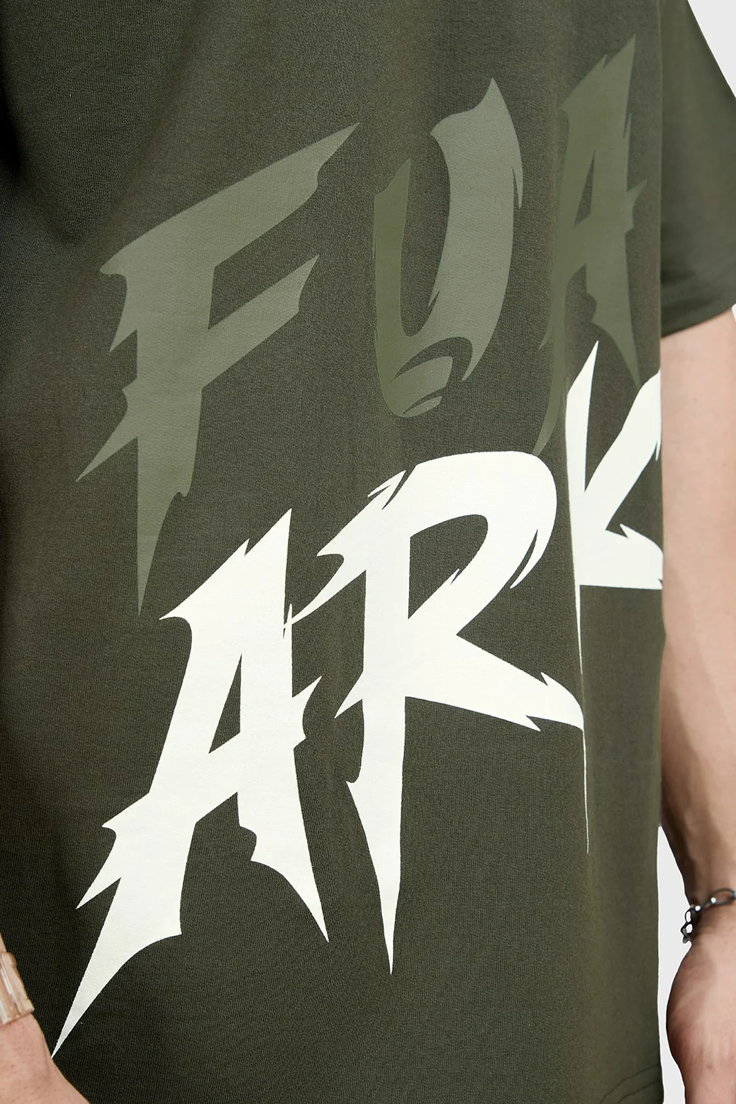 Edge Oversized T-shirt Olive - Image 3