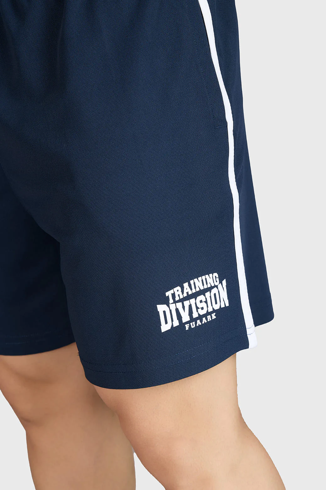 Grit Shorts Navy - Image 3