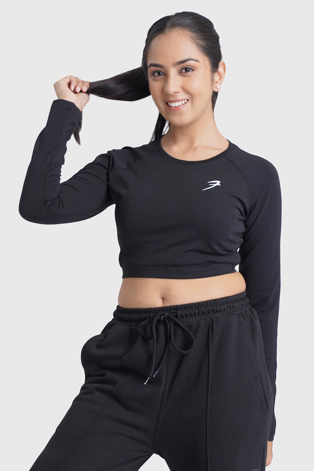 Legacy Crop Top T-shirt Black - Image 4