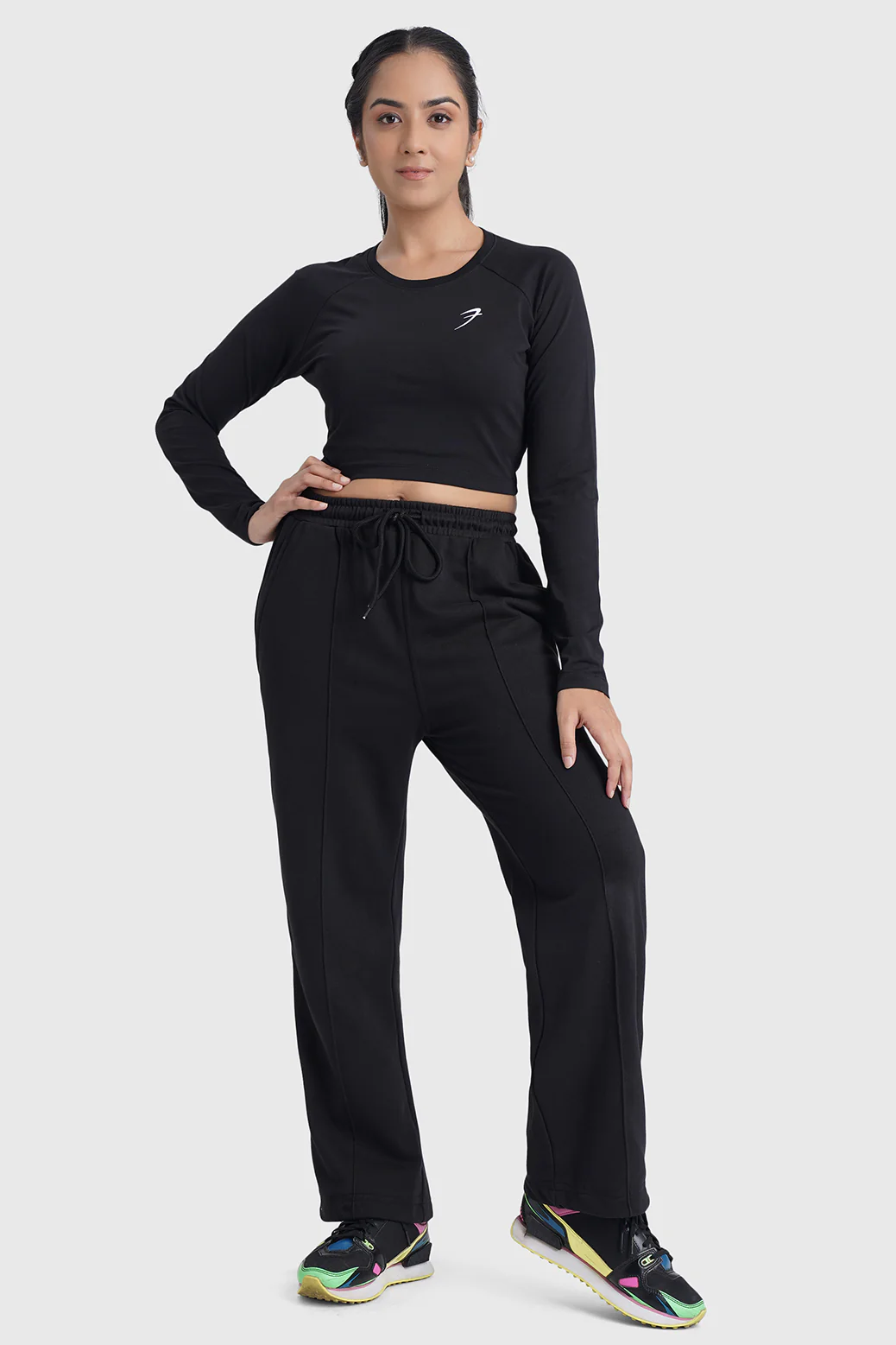 Legacy Crop Top T-shirt Black - Image 5
