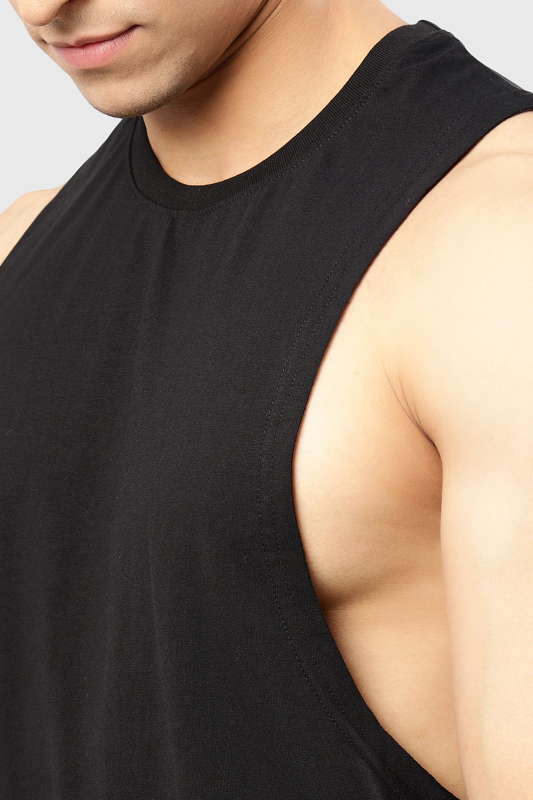 Legacy DeepArm Tank Black - Image 3