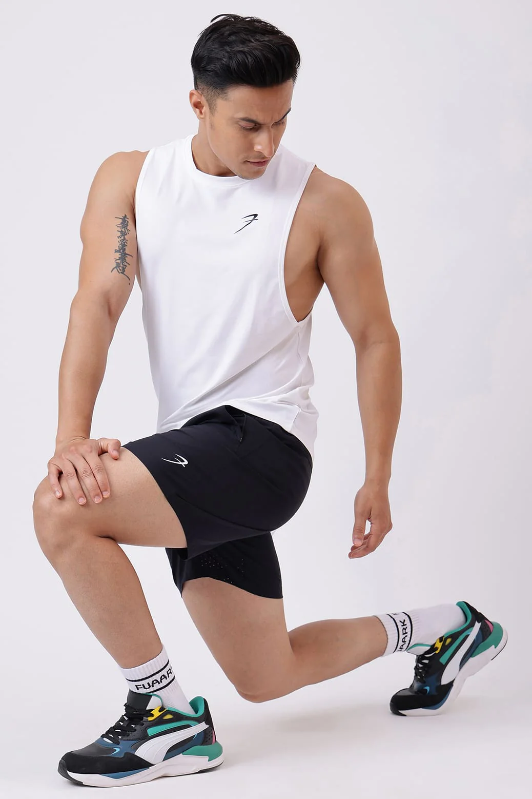 Nova Shorts Black - Image 2