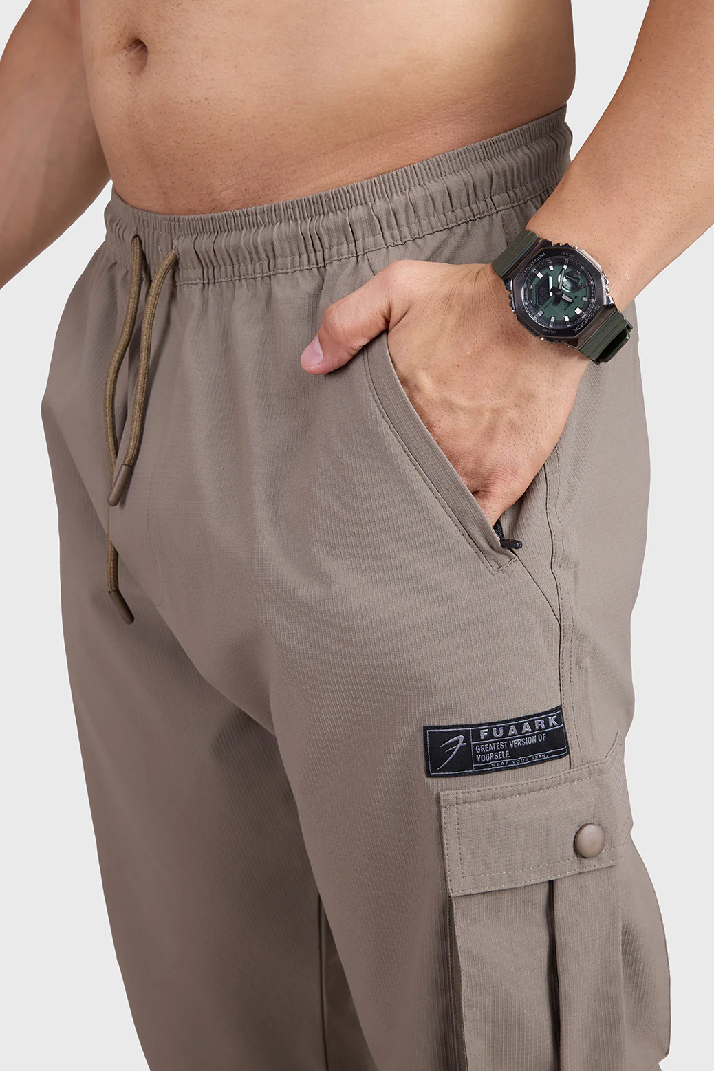 Script Cargo Joggers Brown - Image 3