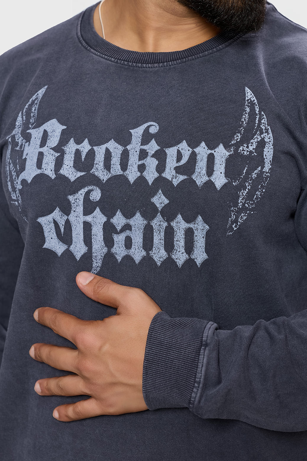 Shadow Washed Sweatshirt Dark Grey - Image 4