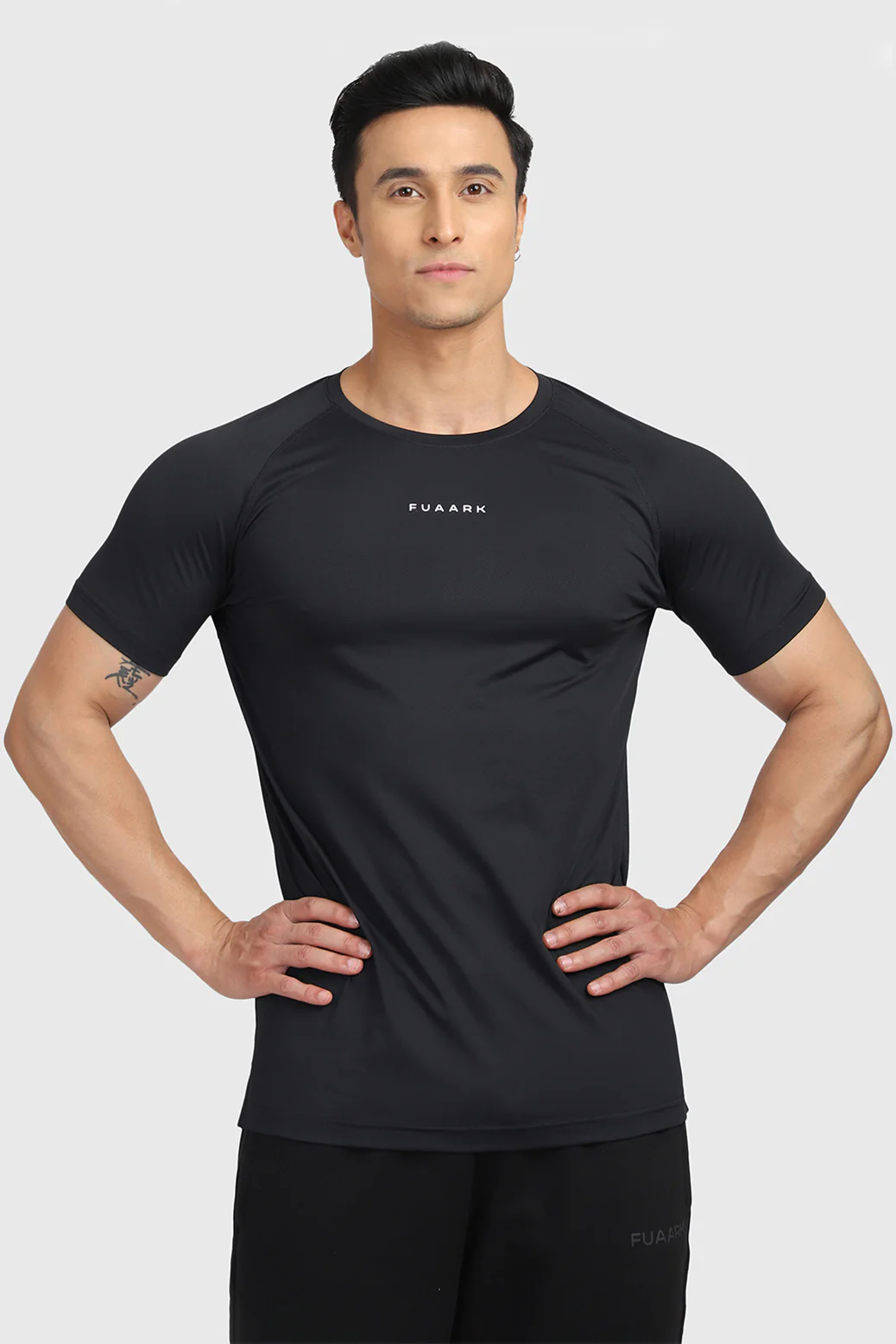 Sleek T-shirt Black / Fuaark - Image 4