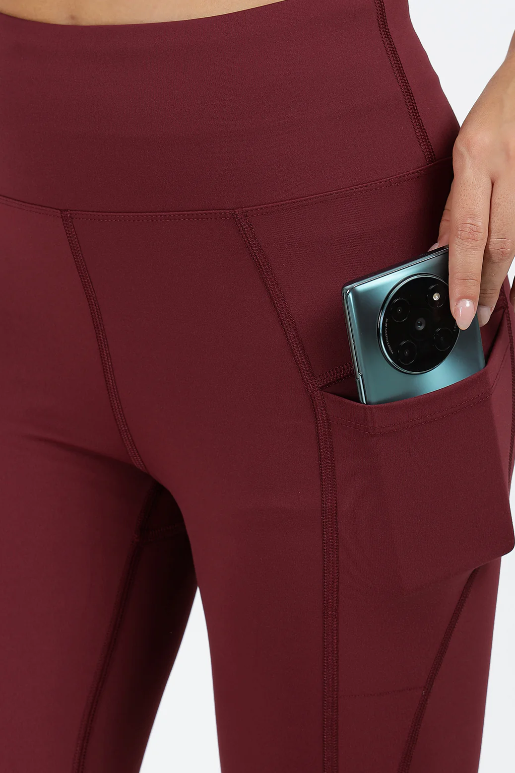 Timeless Nylon Leggings Maroon - Image 3